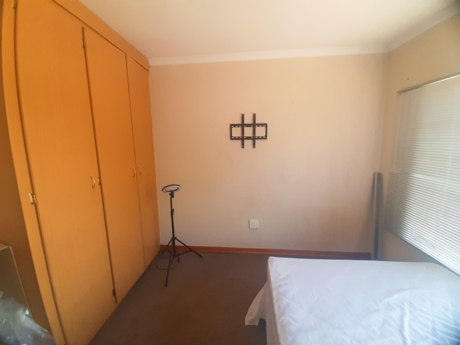 To Let 3 Bedroom Property for Rent in Bodorp North West